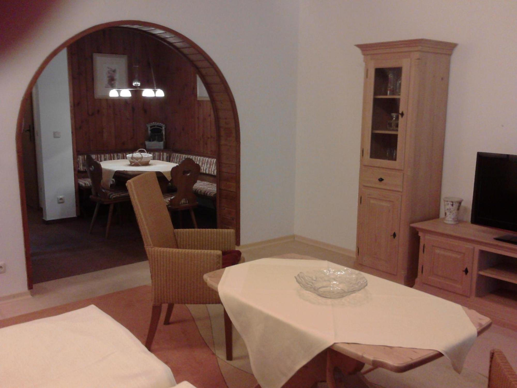 Gaestehaus Maria Гармиш-Партенкирхен Экстерьер фото
