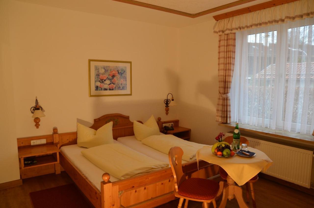 Gaestehaus Maria Гармиш-Партенкирхен Экстерьер фото