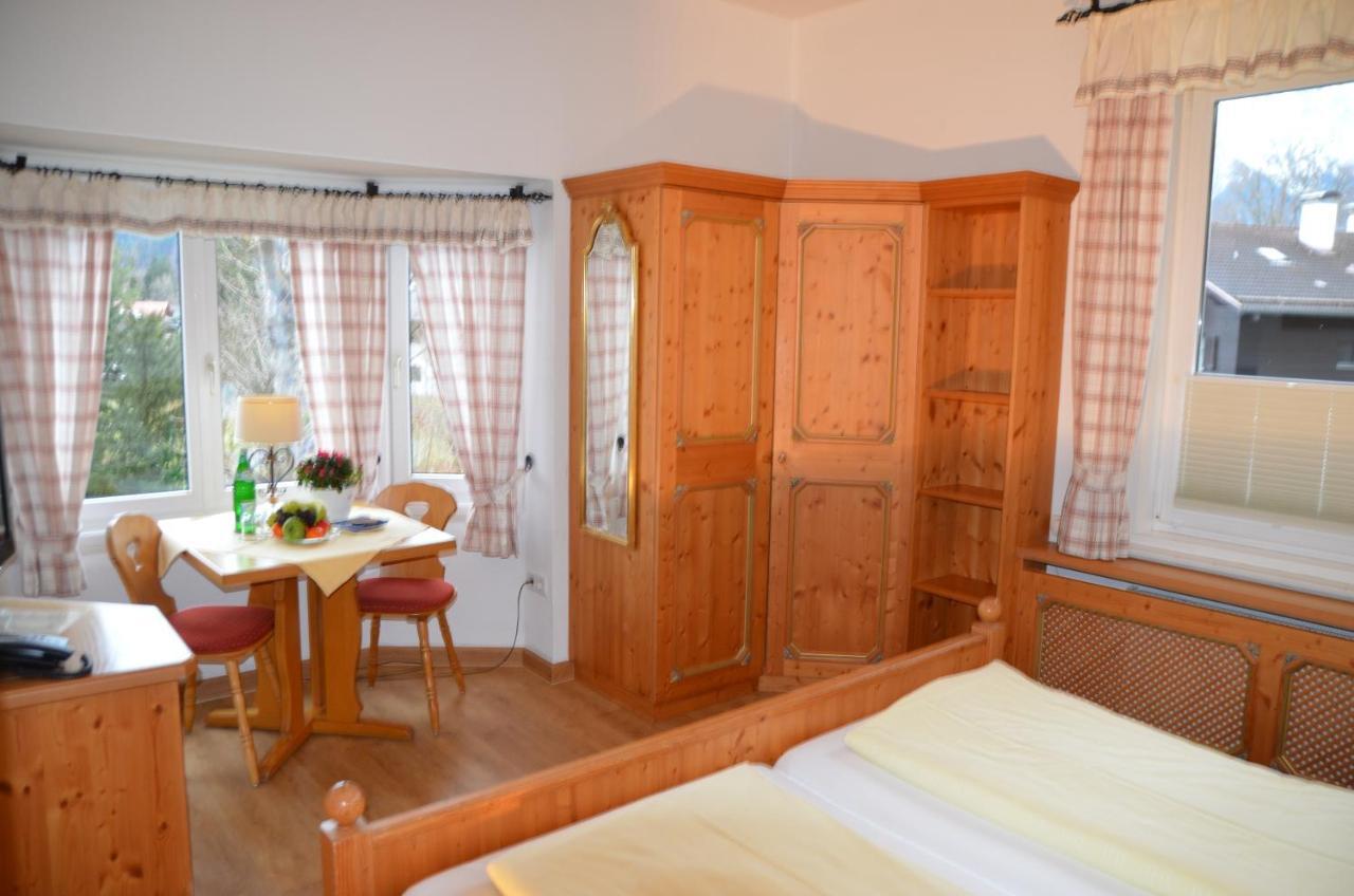 Gaestehaus Maria Гармиш-Партенкирхен Экстерьер фото